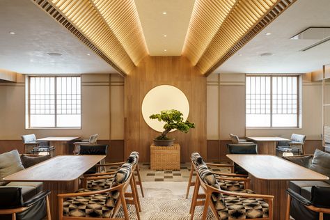 Japanese Lounge at Base Anfu - red design on Behance Japanese Lounge, Japanese Restaurant Interior, Japanese Restaurant Design, Timeless Interior, Jw Marriott, Japanese Interior, Restaurant Interior Design, Japanese Restaurant, Private Dining