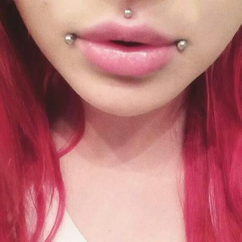 Dahlia and medusa piercing Dahlia Piercing Aesthetic, Dahlia Bites Piercing Aesthetic, Daliah Piercing, Delilah Piercing, Dahlia Bites Piercing, Dalia Piercing, Double Medusa Piercing, Dahlia Piercing, Nail Piercing