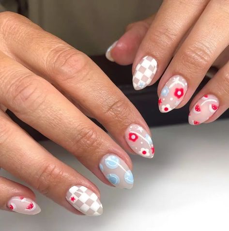 Easy 4th Of July Nails, Nails Patriotic, Patriotic Nail, Patriotic Nails Design, Teen Nails, Patriotic Nails, August Nails, Fourth Of July Nails, November Nails