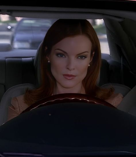 Marcia Cross Desperate Housewives, Bree Van De Kamp Outfit, Bree Van De Kamp Aesthetic, Bree Desperate Housewives, Desperate Housewives Aesthetic, Desperate Housewives Bree, Marcia Cross, One For The Money, Bree Van De Kamp