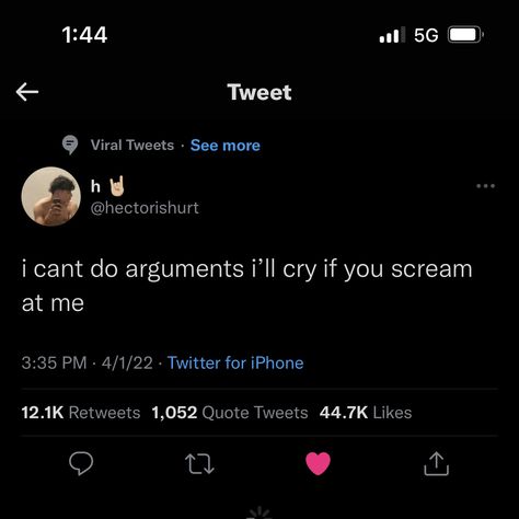 Twitter Quotes Relatable, Tweets Relatable, Funny Tweets Twitter, Quotes Relatable, Doing Me Quotes, Good Quotes For Instagram, Instagram Quotes Captions, Relatable Tweets, Twitter Quotes Funny