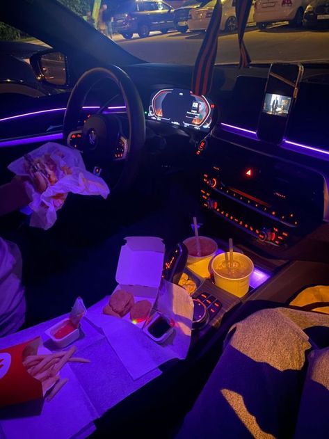 Car Dates Aesthetic, Car Date Ideas, Car Date, Mc Do, Trip To Canada, Car Food, Dream Dates, Friend Vacation, Auto Date