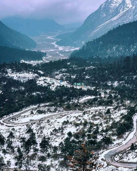 Sikkim Aesthetic, North Sikkim, Aesthetic Snow, Nature Vibes, Snow Fall, 2025 Vision, Nature Photography, Vision Board, Natural Landmarks