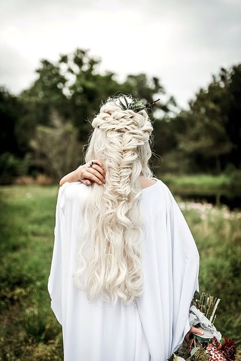 Viking Wedding Hair, Game Of Thrones Wedding, Viking Hairstyles, Nordic Wedding, Viking Braids, Viking Wedding, Viking Hair, Boho Wedding Dresses, Boho Wedding Inspiration