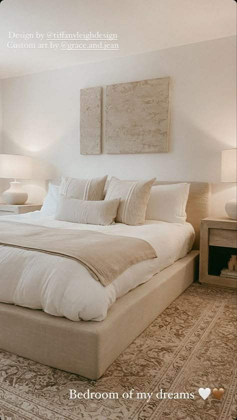 Minimal Rooms Ideas, Boho Chic Room Bedroom, White And Golden Bedroom Ideas, Beige Brown And White Bedroom, Bedroom Inspirations Beige Bed, Natural White Bedroom, Lulu And Georgia Bedroom Ideas, Beige Theme Bedroom Ideas, Beige Bed Frame Room Ideas Modern