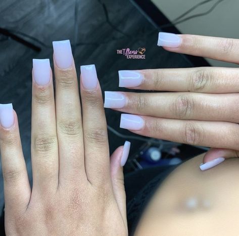 Tapered Square Nails, Square Nail Designs, Short Square Nails, White Acrylic Nails, Work Nails, Simple Acrylic Nails, Short Square Acrylic Nails, Exotic Nails, Long Acrylic Nails Coffin