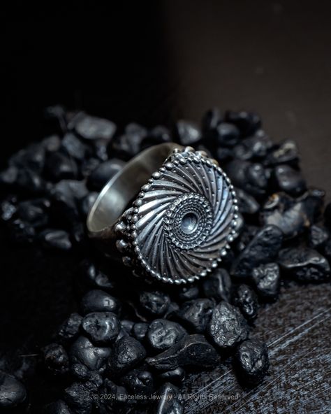 Reintroducing the captivating Fractal Steel Sterling Silver Ring, where art and spirituality come together to make a stunning piece of jewelry. This ring draws inspiration from the magical world of fractal patterns, bringing a deep spiritual significance that'll enchant you and elevate your style. Comment "Fractal Steel" for the link to get yours! #geometric #sacredgeometry #geometricpatterns #geometry #abstractart #design #abstract #minimalist #artdeco #mathart #contemporary #modern Fractal Patterns, Fractal Design, Chunky Ring, Math Art, Abstract Minimalist, Chunky Rings, Recycled Metal, Magical World, Steel Ring