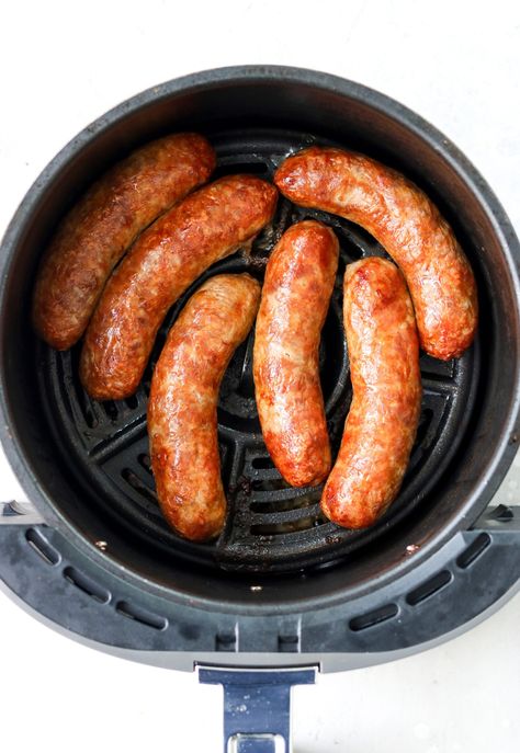 Air Fryer Italian Sausage | Easy & Gluten Free How To Cook Bratwurst, Gluten Free Turkey, Italian Sausage Recipes, Mild Italian Sausage, Hot Italian Sausage, Easy Eggs, Mashed Cauliflower, How To Cook Sausage, Pasta Shapes