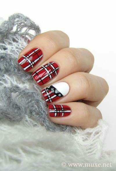 #ManicureMonday: The Best Nail Art of the Week Plaid Nail Designs, Plaid Nail Art, Red Nail Art Designs, Nails Opi, Nagellack Trends, Red Nail Art, Plaid Nails, Her Nails, Nail Polish Designs