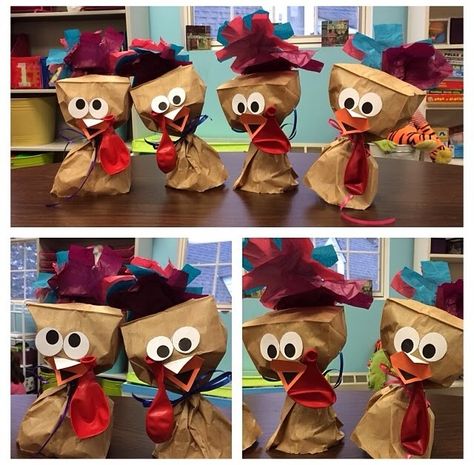 Making Paper bag Turkeys! Reinforce shape identification, color identification, fine motor control, and ability to follow directions. Flippin' adorable!!! Thanksgiving Kindergarten, Thanksgiving School, November Crafts, Thanksgiving Preschool, Thanksgiving Art, Turkey Craft, Fall Preschool, Thanksgiving Theme, Making Paper