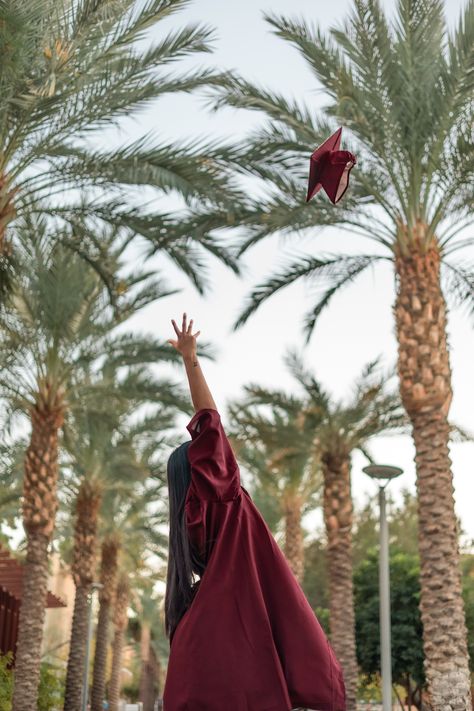 Throwing cap in the air asu grad photos grad photo ideas #classof2022 #college #seniorpictures #seniorportraits #graduate #collegelife #seniorsession #graduation #seniorinspire #senioryearmagazine #students #seniorstyleguide #studentlife #student #seniors #ASUphotographer #AZphotographer #gradphotographer Asu Graduation, Asu Graduation Pictures, Senior Photoshoot Poses, Grad School, Senior Photoshoot, Grad Pics, Grad Photos, Grad Cap, Senior Session