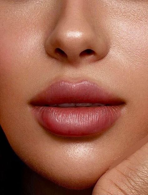 Lips Inspiration, Lips Painting, Face Fillers, Botox Lips, Lipstick For Dark Skin, Pretty Nose, Beauty Makeup Photography, Beautiful Lipstick, Sweet Lips