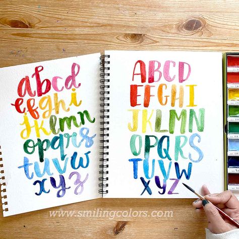 How to Create Beautiful Watercolor Lettering: Videos Tips! Watercolor Font, Watercolor Supplies, Watercolor Quote, Watercolor Calligraphy, Watercolor Tips, Lettering Art, Hand Lettering Art, Watercolor Lettering, Workshop Ideas