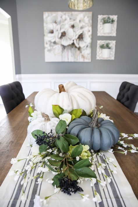 Blue Fall Decor, Pumpkin Centerpiece, Fall Table Centerpieces, Fall Decor Ideas, Fall Thanksgiving Decor, Fall Deco, Pumpkin Centerpieces, Autumn Decorating, Thanksgiving Table Settings