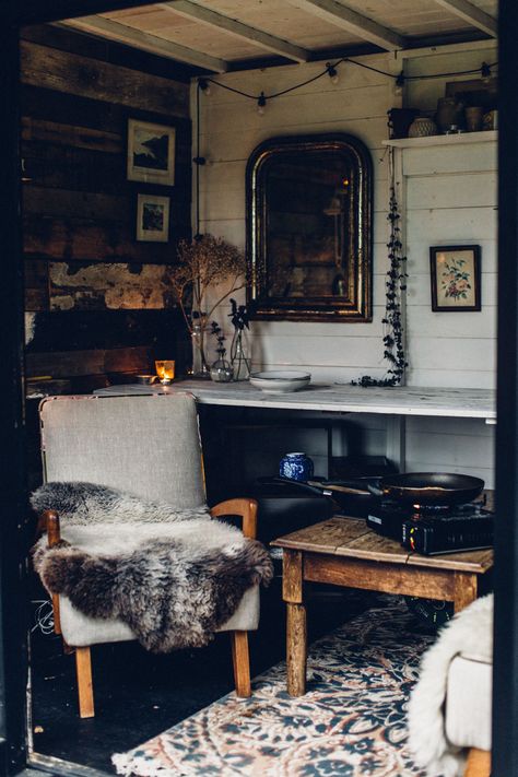 Tea shed autumn Rustic She Shed, Sustainable Architecture House, She Shed Interior, Dark And Moody Interiors, Winter Cosy, Lovely Sunday, Shed Interior, Moody Decor, Mill House