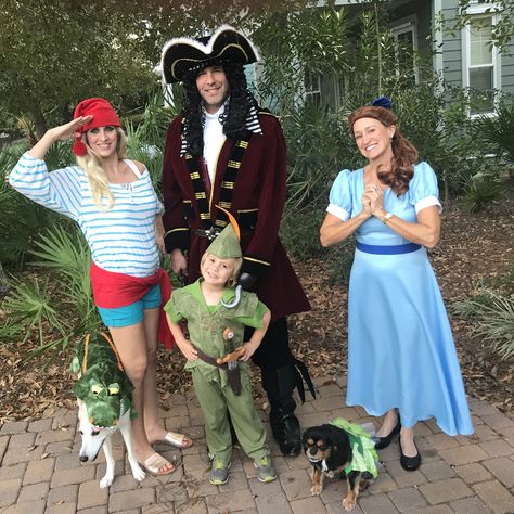 Group/family Peter Pan Halloween Costume: Tick-Tock Croc, Mr. Smee (funny pregnant costume), Peter Pan, Captain Hook, Tinkerbell, and Wendy Darling Family Of 4 Halloween Costumes, Easy Family Halloween Costumes, 4 Halloween Costumes, Smee Costume, Disfraz Peter Pan, Wendy Costume, Peter Pan Costumes, Star Wars Halloween Costumes, Peter Pan Costume