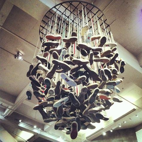 Chucks Chandelier at the Converse store on Market St. #artsf #converse #allstar #aphotoaday #artaround #sf #art #shoes #chandelier @Converse... Converse Store, Ny Loft, Art Shoes, Cheap Jordan Shoes, Sf Art, Adventure Theme, Sneaker Art, Shoe Display, Chandelier Design