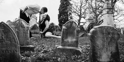 Macabre Wedding, Cemetery Shoot, October Photoshoot, Horror Wedding, Cemetery Photos, Tattooed Couple, Witchy Wedding, Anniversary Pics, Halloween Shoot