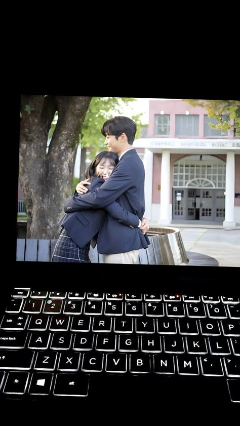 #kdrama #kdrma #bts #kdramabts #kdrmapicture #koreandrama #btsdrama #kdramapic #kdrmacouple #explore #extraourdinaryyou #watchinglaptop #lapotopwatch #kdramaonlaptop #extraordinaryyoulaptop #watchingdrama laptop watching Watching Drama On Laptop, Netflix And Chill Tumblr, Movie Night Photography, Funny Snaps, Watch Korean Drama, Movies Quotes Scene, Bts Jungkook Birthday, Drama Songs, Korean Drama Songs