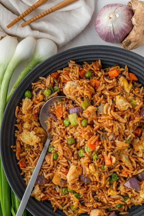 Pf Chang's chicken fried rice recipe Pf Changs Chicken Fried Rice, Pf Chang Fried Rice Recipe, P.f. Chang’s Fried Rice, Pf Changs Fried Rice Recipe Copycat, Pf Changs Fried Rice Recipe, Pf Chang, Best Fried Rice, Best Fried Rice Recipe, One Pot Rice Meals