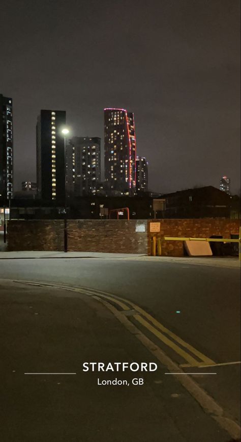 London City Night, Stratford London, Peckham London, Black And White Picture Wall, City Night, London Bridge, Snap Food, South London, White Picture