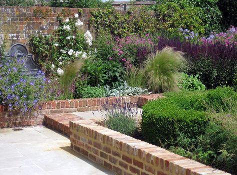 Brick Wall Gardens, Brick Garden Edging, Brick Garden, A Brick Wall, Walled Garden, Garden Types, Have Inspiration, Brick Walls, Patio Landscaping