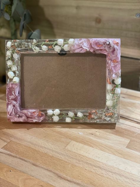 Resin Picture Frame, Photo Frame Wedding, Resin Photo Frame, Wedding Flower Preservation, Resin Photo, Flower Picture Frames, Wedding Bouquet Preservation, Flower Preservation, Bouquet Preservation