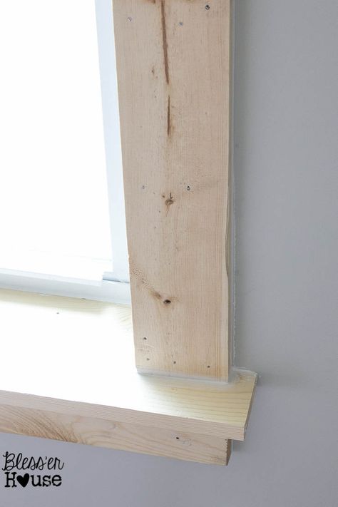 Diy Window Trim, Interior Window Trim, Rustic Window, Home Remodeling Diy, Interior Windows, Diy Window, Diy Home Repair, Diy Remodel, Window Trim