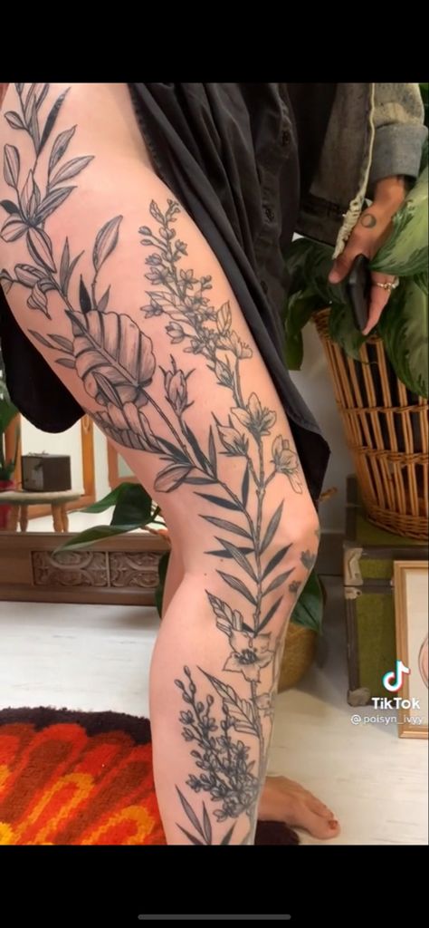 Full Leg Plant Tattoo, Fern Leg Tattoos Women, Foliage Leg Tattoo, Thigh Plant Tattoos Women, Ivy Tattoo Sleeve, Leg Tattoos Floral, Leg Flower Sleeve, Tattoo Ideas Female Plants, Vine Tattoo Filler Ideas