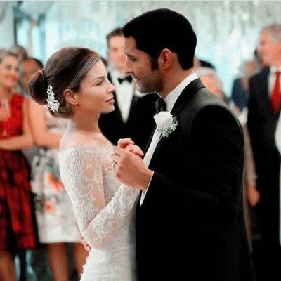 Lucifer And Chloe, Tom Ellis Lucifer, Lauren German, Lucifer Morningstar, Tom Ellis, Morning Star, Sheath Wedding Dress, Chloe, Wedding Dresses Lace