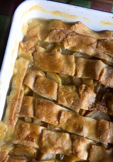 Pear Dumpling Cobbler Pear Dumplings, Pear Cobbler, Chocolate Cobbler, Dumpling Dough, Sliced Pears, Pear Recipes, Holiday Recipes Christmas, Elegant Dinner, Drink Recipe