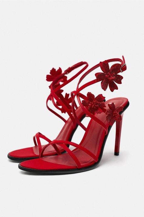 Red Sandals Heels, Floral Sandals, Funky Shoes, Flower Shoes, Fancy Shoes, Zara Shoes, Red Shoes, Heeled Sandals, Heel Sandals