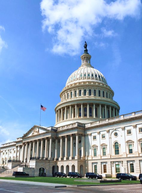 Estados Unidos Aesthetic, City Pics, Dc Washington, Washington Monument, Editorial Magazine, Personal Aesthetic, Dream Places, Capitol Building, American Culture