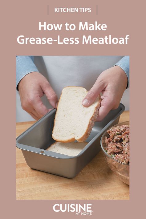 How to Make Greaseless Meatloaf | Meatloaf is notorious for being greasy when cooked in a loaf pan; it basically just sits in its own fat and cooks! Here's a simple trick to reduce the grease in your homemade meatloaf. #food #cuisineathome #cookingtips #cookinghacks #kitchentips #kitchenhacks Microwave Meatloaf, Meatloaf Pan, Meatloaf Mix, Baked Meatloaf, How To Make Meatloaf, Homemade Meatloaf, How To Cook Meatloaf, Cooking Substitutions, Meal Train Recipes