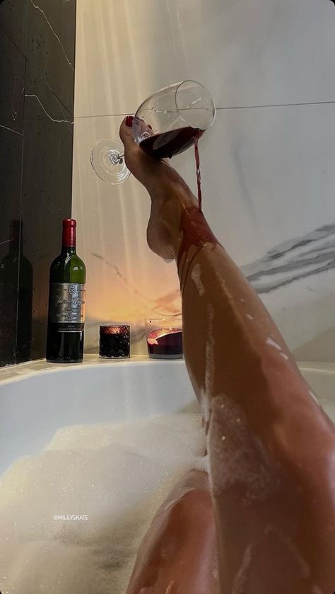 Dark Bathtub Photoshoot, Wine In Bathtub Aesthetic, Bodouir Photoshoot Aesthetic, Feminine Energy Aesthetic Pictures, Hot Tub Pictures Poses Night, Legs In Bath, Wine Bath, Wine Pics, Bathtub Pictures