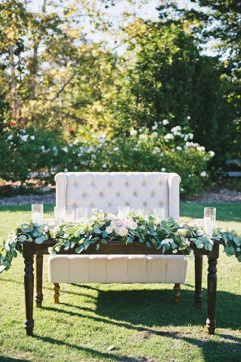 Romantic Wedding Sweetheart Table // vintage, modern, garland, blush, ivory, greenery, pillar candles, love seat, outdoor wedding, sweetheart table Bride Groom Table, Head Table Wedding, Sweetheart Table Wedding, Rustic Backyard, Head Tables, Theme Color, Table Vintage, Sweetheart Table, Pretty Wedding