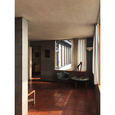 Pierluigi Serraino on Instagram: “Part II, interior.  Dondo House, Point Richmond, CA, 1936. William Wurster, architect. #pointrichmond #california #williamwurster…” William Wurster, 1950s House Interior, 1950s House, House Interior, California, Google Search, Furniture, On Instagram, Instagram