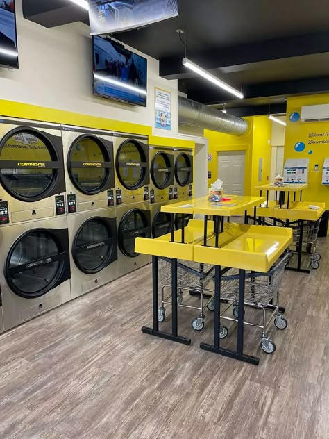 Wash and Fold Laundry Service in Bridgeport Self Service Laundry Shop Design, Luxury Laundromat, Laundry Business Design, Laundry Store Design Ideas, Laundry Interior Design, Laundromat Design, Laundry Service Business, Commercial Laundry Service, Laundry Delivery