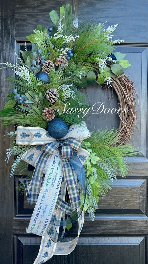 Blue Christmas Wreaths Diy, Blue Christmas Wreaths For Front Door, Blue Christmas Wreaths, Navy Blue And Gold Christmas, Christmas Wresth, Teal Christmas Decorations, Blue Wreaths, Blue Christmas Wreath, Blue And Gold Christmas