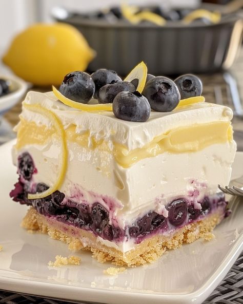 Caramel Banana Pudding, Angel Food Cake Trifle, Blueberry Delight, Lemon Blueberry Cheesecake, Pudding Cheesecake, Banana Pudding Cheesecake, Cheesecake Toppings, Lime Cheesecake, Lemon Pudding