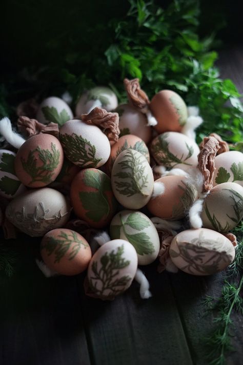 Botanical Eggs and a Spring Equinox Ritual For New Growth Spring Equinox Crafts, Celebrating Ostara, Pagan Spring, Equinox Ritual, Spring Equinox Ritual, Pagan Celebrations, Easter Baskets For Kids, Easter Egg Hunt Ideas, Egg Hunt Ideas