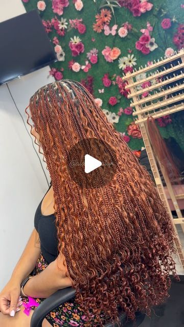 Braids by lanna on Instagram: "🧡🧡🧡 ginger babes  #viral#knotlessnyc#knotlessny#longislandbraider#braids#knotless#libraids#longislandbraids#hairstyles#beads#knotlessbraids#stitchbraids#nycbraids#houstonknotless#fulanibraids#cornrows#heartbraids#tribalbraids#hair#nycknotless #hair#boxbraids#atlknotless#wigs#ponytails#braidstyles#straightbacks#explorepage#reels#nycstylist#goddessbraids" Black And Blonde Boho Knotless Braids, Ginger Goddess Knotless Braids, Small Knotless Box Braids Boho, 350 Boho Knotless Braids, Color 30 Boho Knotless Braids, 350 Braids Color, Small Ginger Knotless Braids, Copper Boho Knotless Braids, Small Boho Knotless Braids With Color