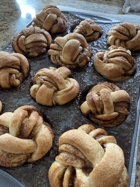 These are insanely delish! Braided cinnamon sticky buns 🤤 | For The Love Of Food Sourdough Sticky Buns, Richard Bertinet, Cinnamon Babka, Cinnamon Sticky Buns, Sticky Bun, Baking Buns, Kitchen Wrap, Twist Bun, Sticky Buns