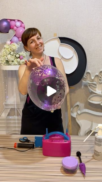 Genballoon on Instagram: "Sharing an idea 
One of the ways how to put confetti inside a balloon.
#balloonart  #fun  #top  #lifehacks #tips  #balloon  #balloonartist 
#patterns #patrones #mosaicballoon #balloonmosaic  #balloondecor  #mosaicframesforballoons #balloonsdecoration #balloonstylist#stuffedballoons" Balloon Decorations Diy Tutorials, Balloon Hacks, Party Balloons Diy, Balloon Bouquet Diy, Balloon Crafts, Diy Balloon Decorations, Birthday Balloon Decorations, Diy Birthday Decorations, Balloon Gift