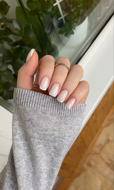 Short School Nails, French Nude Nails, Cozy Colors, Fall Nail Ideas, Hello Nails, Hippie Nails, Beige Nails, Simple Gel Nails, Minimal Nails