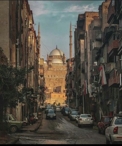 Cairo Egypt Photographs, Old Egypt Photographs, Egypt City Aesthetic, Old Egypt Aesthetic, Cairo Egypt City, Egypt Streets, Cairo Aesthetic, Cairo Streets, Egyptian Streets