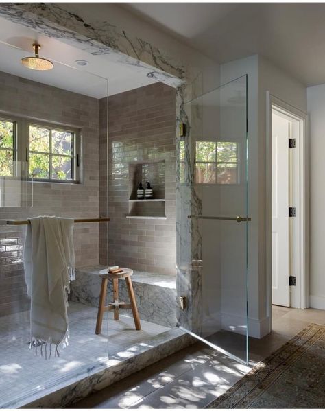 Dark Bathrooms, Large Shower, Shower Design, Beautiful Bathrooms, Interior Inspo, House Inspo, Bathroom Renovation, Bathroom Inspiration, House Inspiration