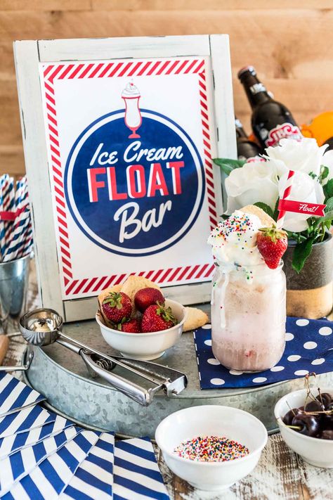 Ice Cream Float Party, Ibc Cream Soda, Ice Cream Float Bar, Root Beer Float Bar, Float Bar, Ice Cream Float Recipes, Retro Ice Cream, Ice Cream Float, Soda Floats