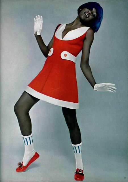 COURRÈGES 1969 | Meanredz | Flickr Courreges Dress, Space Age Fashion, Fashion 60s, Andre Courreges, 1960 Fashion, Space Fashion, Fashion 1960s, Swinging Sixties, Sixties Fashion