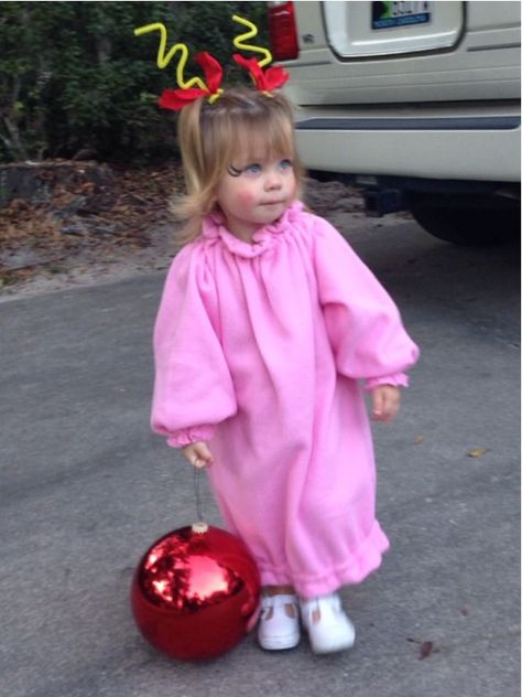 Cindy Lou Who Toddler Costume, Cindy Lou Birthday Party, Cindy Lou Who Hair Toddler, Cindy Lou Who Costume Diy Women, Cindy Lou Hoo, Whoville Costumes, Cindy Lou Who Hair, Cindy Lou Who Costume, Who Costume